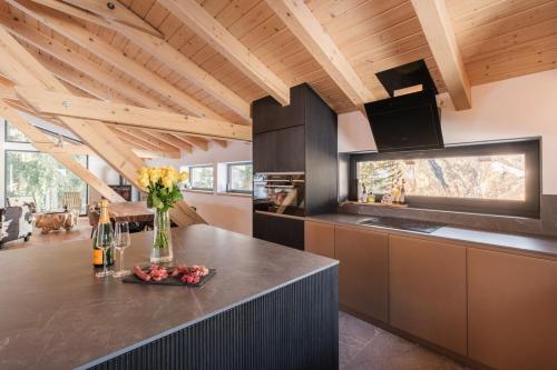 Luxury chalet with panoramic views, sauna, hot tub & cinema