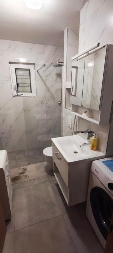 Apartman SARA GALILEO BLIZU PLAZE