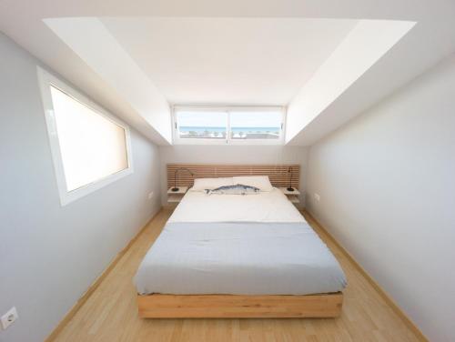 Valencia Beach Apartments 2
