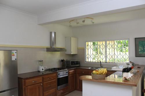 Dapur atau dapur kecil di Villa Kordia