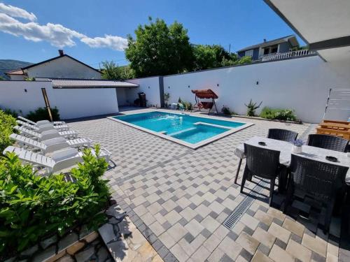 Gallery image of Apartment MOST with private pool in Blagaj
