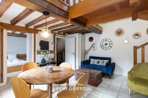 L'Escalier d'H - Duplex 3 in the city center - Normand Charm - Family stay