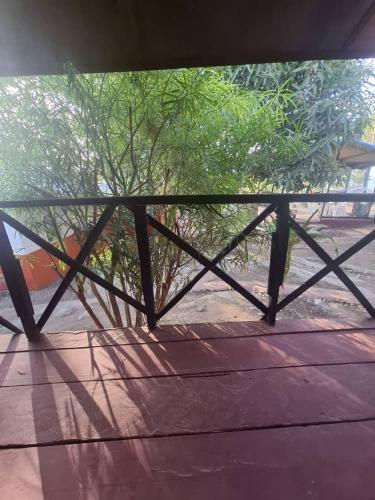Un balcón o terraza en Hôtel Kiriboungni chez sylfatou