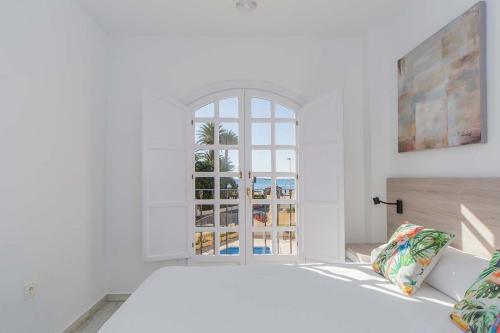 апартаменты COSTA BLANCA