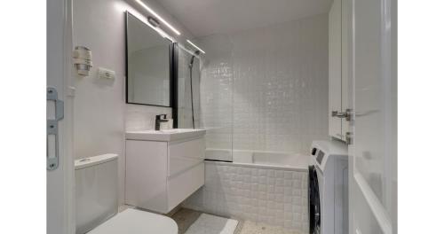 Koupelna v ubytování Zen Flat - 5 min Metrou