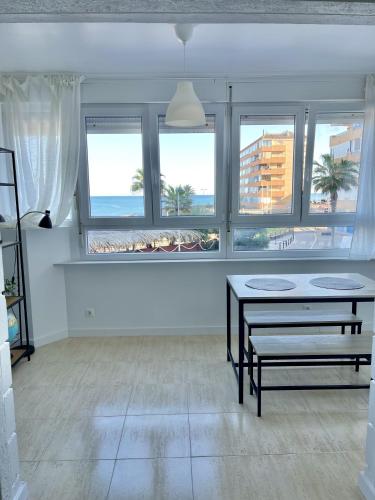 Apartamento con Vistas al Mar en Cabo Cervera