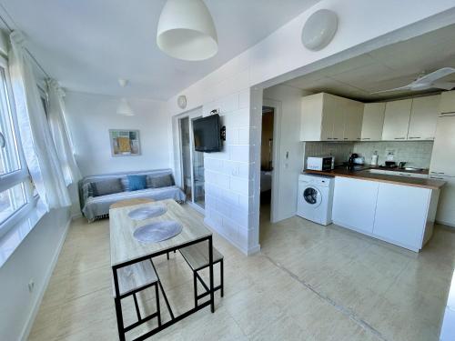 Apartamento con Vistas al Mar en Cabo Cervera