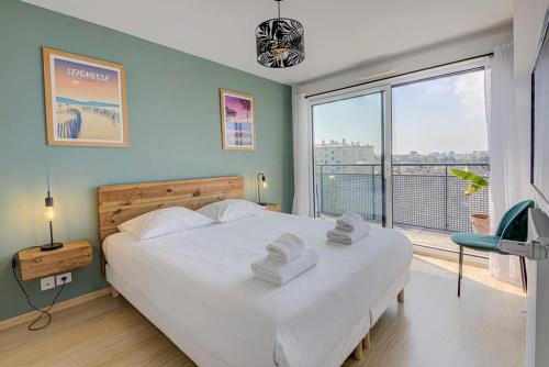 Photo de la galerie de l'établissement Le Maginot, T4 de standing, terrasse et parking, à Rennes