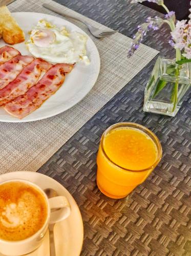 Επιλογές πρωινού για τους επισκέπτες του Hotel Dabeleira