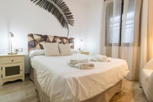 SH Piluca's Home. Moderno apartamento con patio