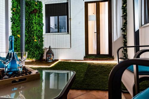 SH Piluca's Home. Moderno apartamento con patio