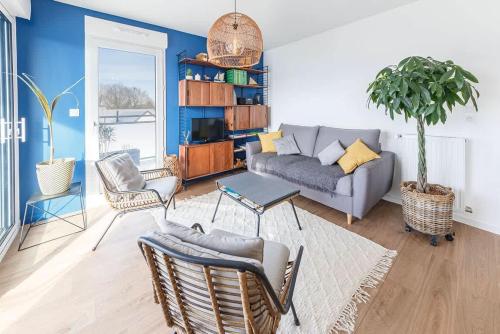 Posezení v ubytování Le Magellan - logement neuf, parking, grand balcon