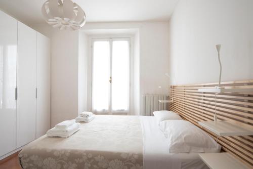 Just Urban Stays - Bright 1BR apt 5 floor in the Center - Metro M2 and M4