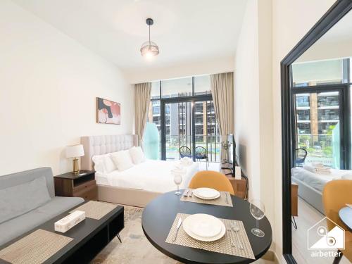 Charming Studio with Balcony in Azizi Riviera