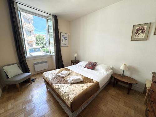 ApartHotel Riviera - Hotel des Postes 2 - City center Massena