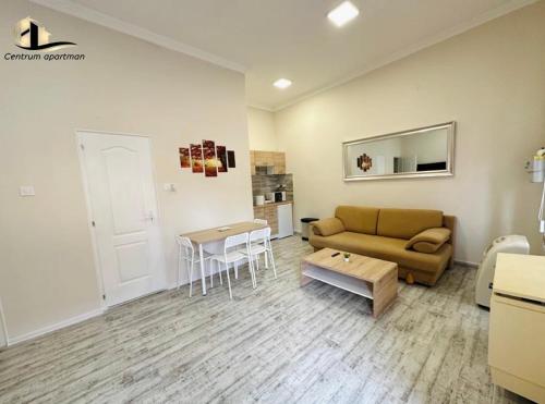 Χώρος καθιστικού στο Centrum Apartman Szerencs