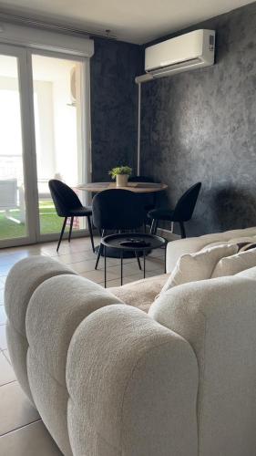 Appartement standing tout confort vue mer photo 12