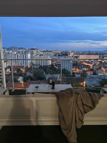Appartement standing tout confort vue mer photo 8