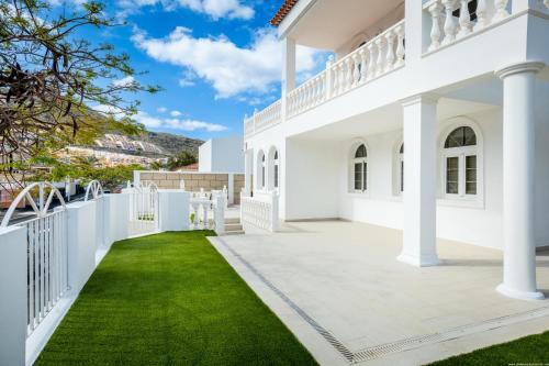 VILLA OCEAN PALM, HEATED Pool!
