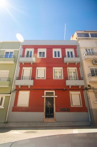 Bright Riverside Home - AC - Alcântara