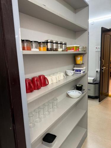 Una cocina o zona de cocina en Eeshu Stays