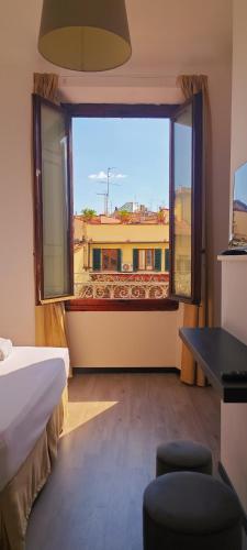 Leone XIV Firenze
