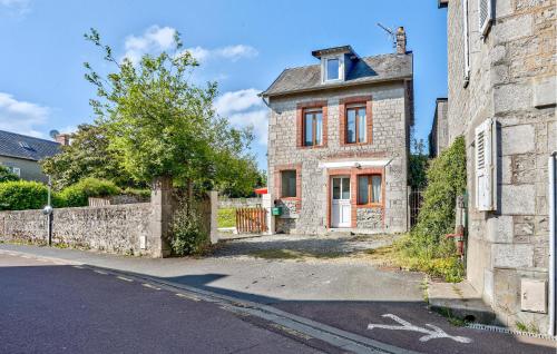 Lovely Home In Quettreville-Sur-Sienne