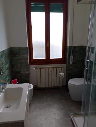 Casa Acerbi Quarto Priaruggiaにあるバスルーム