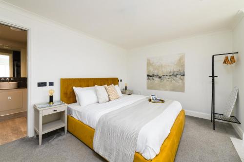 Holm House - Stylish Coastal Suites - HEDD Spa - Silures Bar & Restaurant photo 77