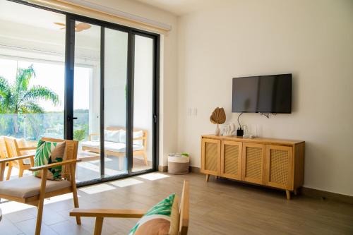Fotografie z fotogalerie ubytování Modern 2 BR With Amazing Ocean Views And Infinity Pool v destinaci Las Terrenas