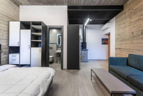 Postel nebo postele na pokoji v ubytování Al Amine 306 Studio in Mar Mikhael