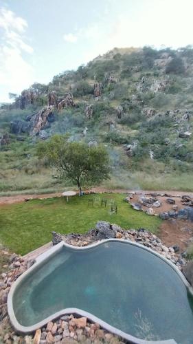 Glocke Mountain Camp