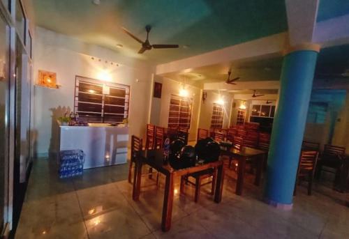 Ruang duduk di Syama Rooms and Restaurant