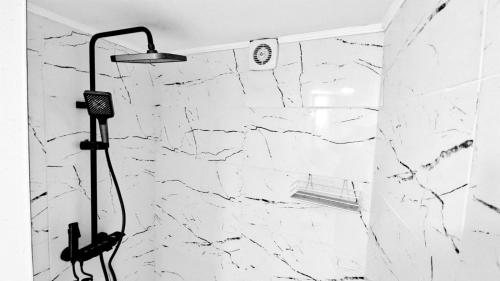 Koupelna v ubytování Apartments Halite