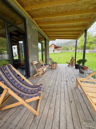 Zahrada ubytování Cottages SHIKHRA - კოტეჯები შიხრა