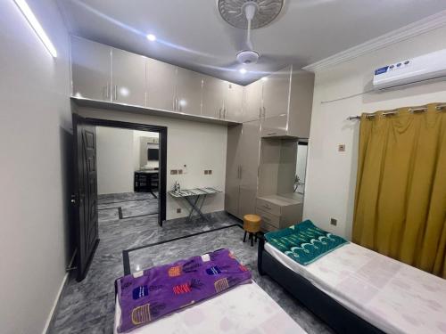 Postel nebo postele na pokoji v ubytování B3 Residence Mirpur - 2 Bedrooms Flat 4