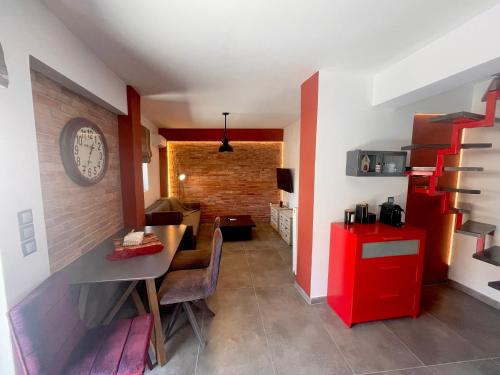 Metaxourgio Apartments