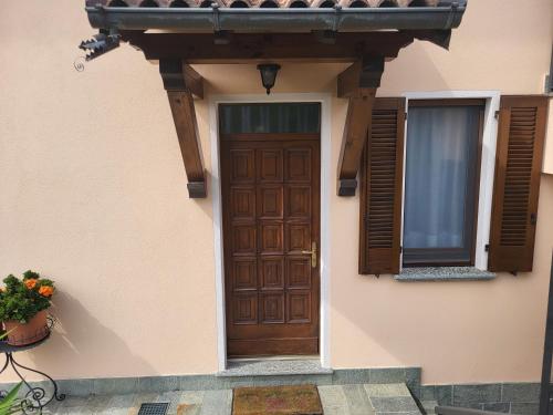 Casa Intignano - Camera con bagno e portico vista lago photo 2