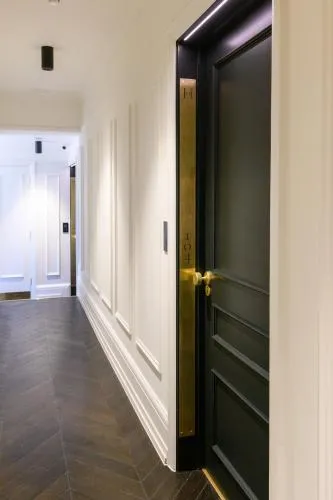 Holm House - Stylish Coastal Suites - HEDD Spa - Silures Bar & Restaurant photo 16