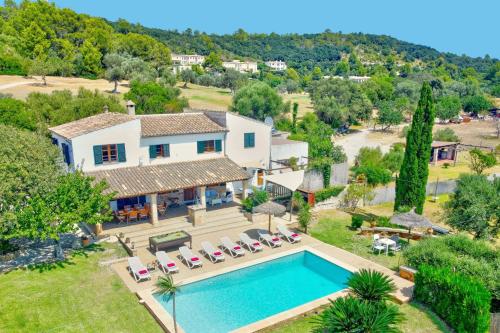 Villa Can Toni Pau by Villa Plus