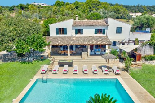 Villa Can Toni Pau by Villa Plus