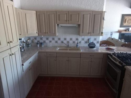 Η κουζίνα ή μικρή κουζίνα στο Casa Manglares