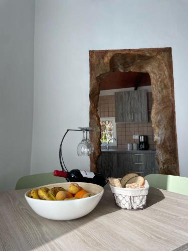 Φαγητό σε αυτό το διαμέρισμα ή κάπου εκεί κοντά