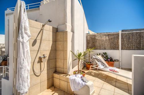 Et badeværelse på Lu Poggiulu - Le Case di Valentina