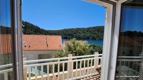 Φωτογραφία από το άλμπουμ του Apartmani Pjevalo-Mljet σε Polace