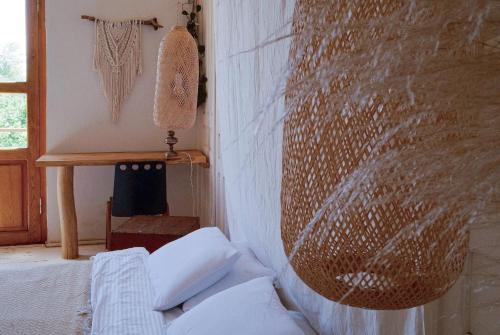 Ein Bett oder Betten in einem Zimmer der Unterkunft Karma Hostel