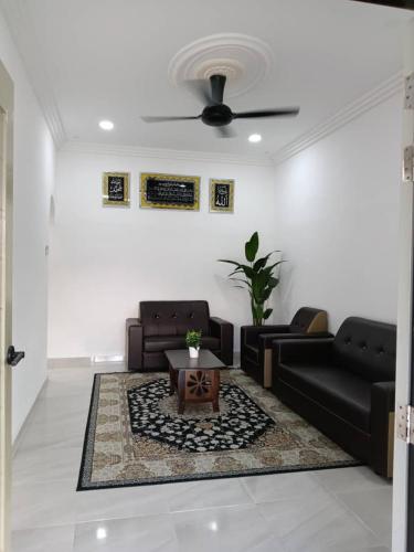 Ruang duduk di Homestay Tok Abah Panchor