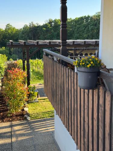 Un jardín fuera de Das Sonnenhut Kellerstöckl am Csaterberg