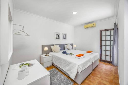 Villa Maralinda by Villa Plus