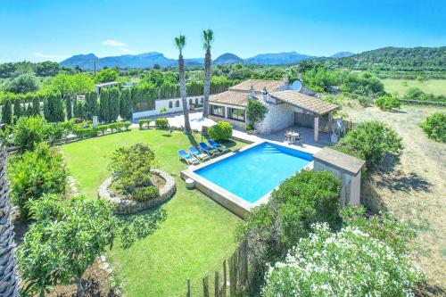 Villa Francisca by Villa Plus